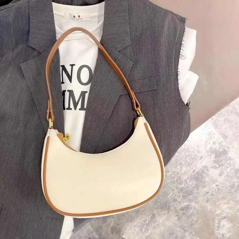 Élaire Petite - Crescent Shoulder Bag