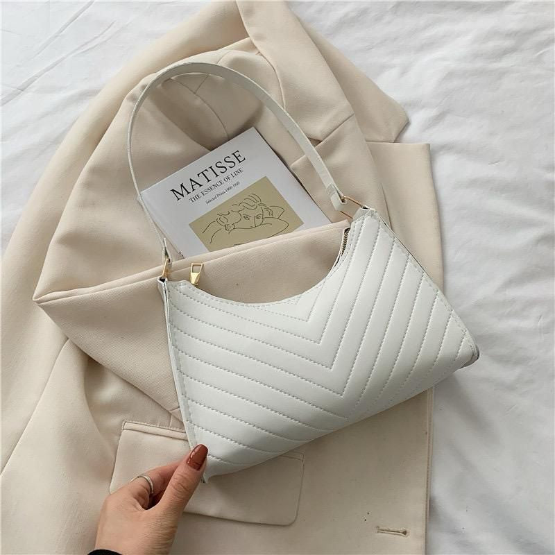 Élaire Chevron - Classic Shoulder Bag