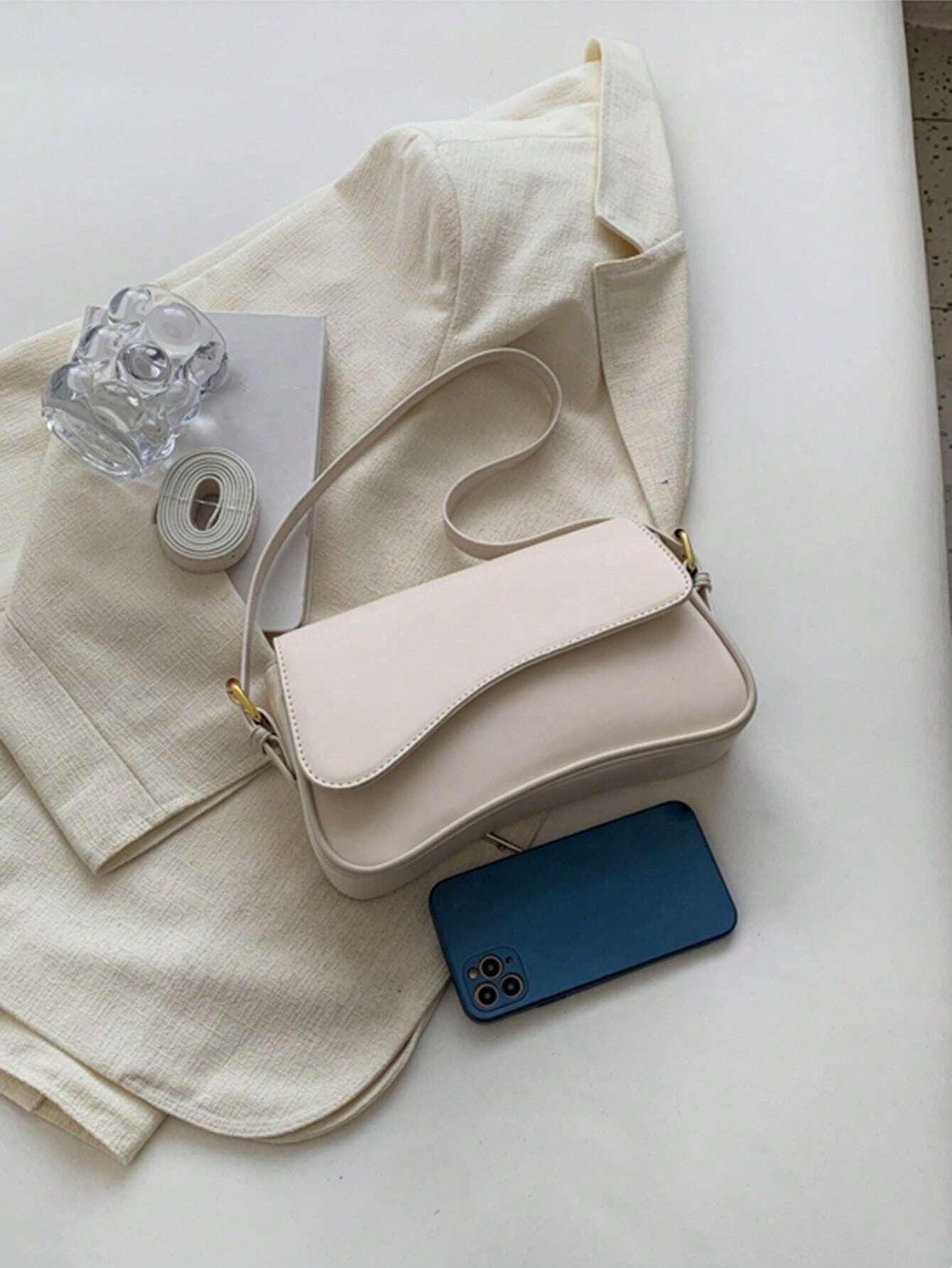 Élaire Lumière - Curve Classic Bag