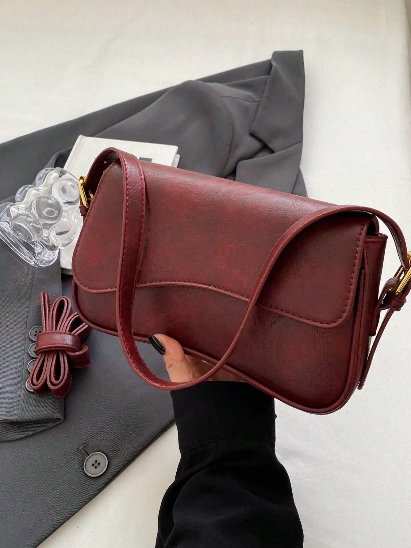 Élaire Lumière - Curve Classic Bag