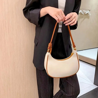 Élaire Petite - Crescent Shoulder Bag